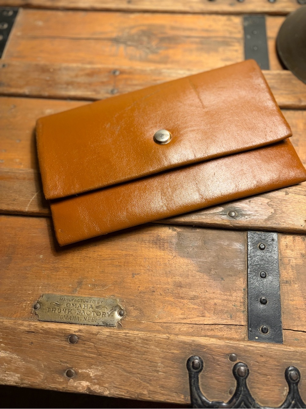 Vintage 1990s ESCADA Smooth Leather Convertible Envelope Clutch Pouch
